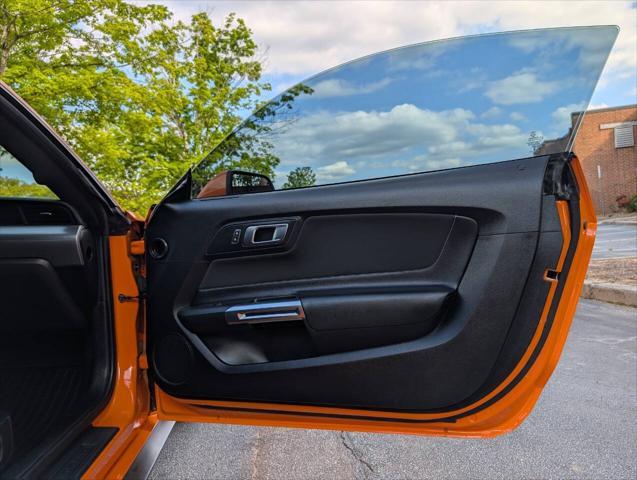 Photo of 2021 Twister Orange Tri-Coat Ford Mustang
