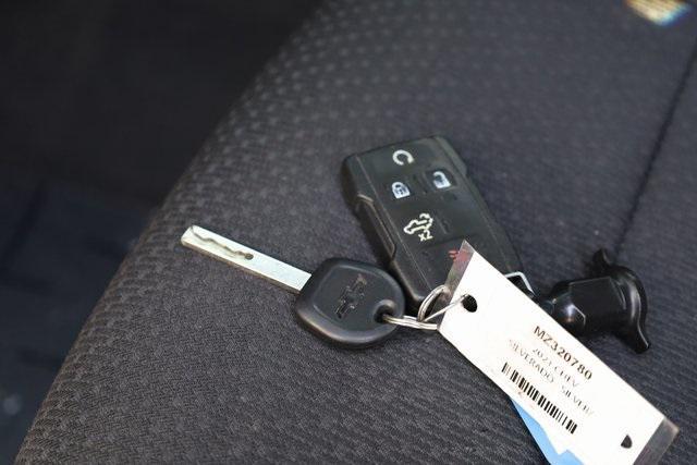 Photo of 2021 Silver Ice Metallic Chevrolet Silverado 1500