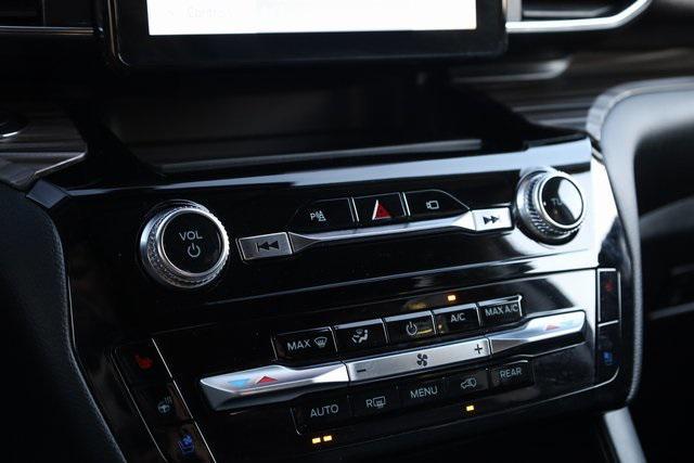 Photo of 2022 Agate Black Metallic Ford Explorer