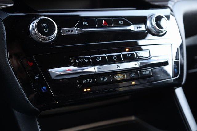 Photo of 2022 Agate Black Metallic Ford Explorer
