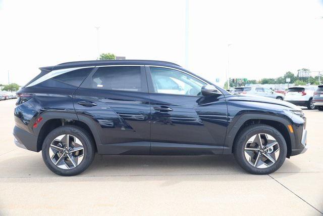 Photo of 2025 Deep Sea Hyundai TUCSON Hybrid