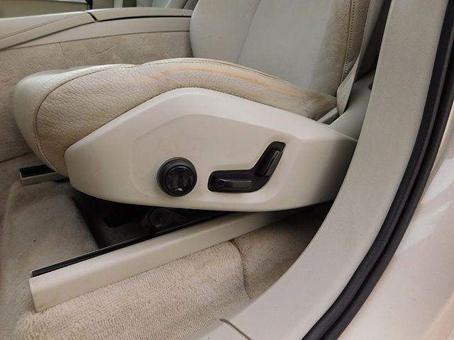 Photo of 2016 Luminous Sand Volvo XC90
