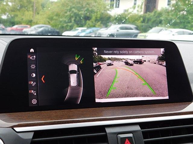 Photo of 2021 Mineral White Metallic BMW X3