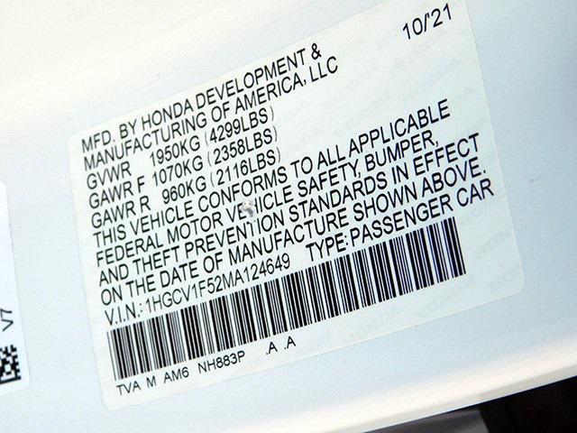 Photo of 2021 Platinum White Pearl Honda Accord