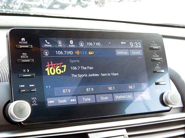 Photo of 2021 Platinum White Pearl Honda Accord