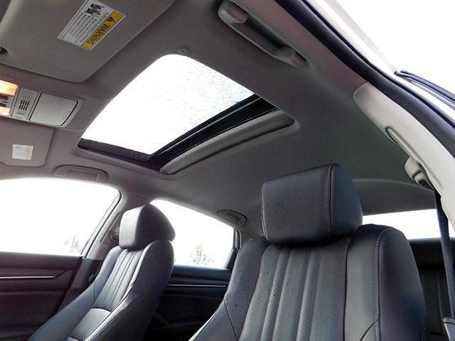 Photo of 2021 Platinum White Pearl Honda Accord
