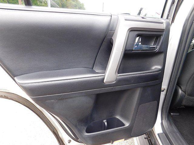 Photo of 2016 Silver Toyota 4Runner