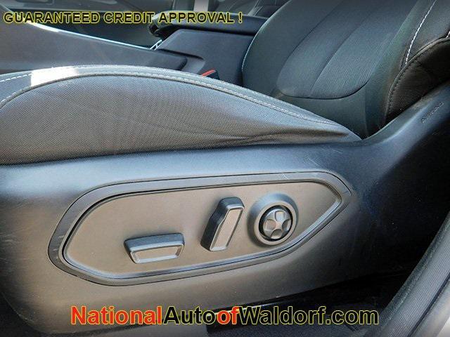 Photo of 2021 Bright White Clearcoat Jeep Grand Cherokee L