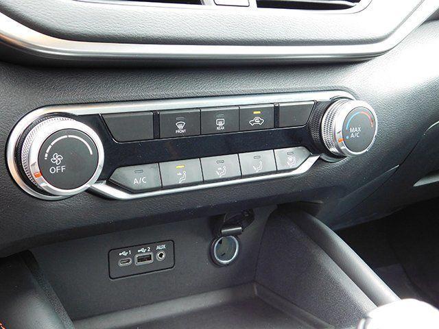 Photo of 2022 Scarlet Ember Nissan Altima