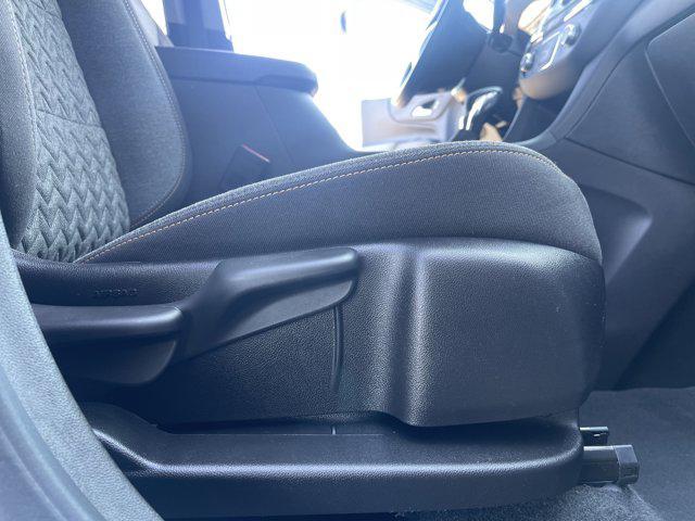 Photo of 2023 Summit White Chevrolet Equinox