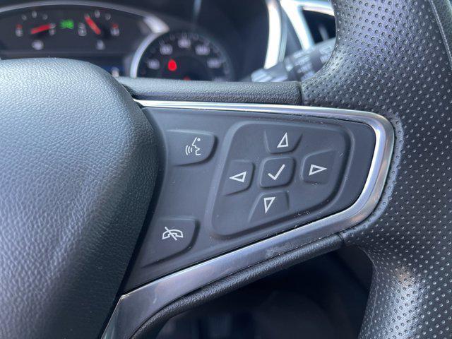 Photo of 2023 Summit White Chevrolet Equinox