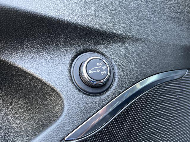 Photo of 2023 Sage Metallic Buick Enclave