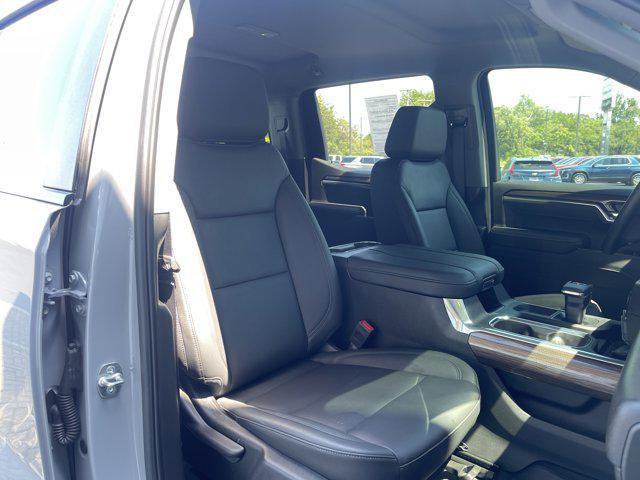 Photo of 2025 Slate Gray Metallic Chevrolet Silverado 1500