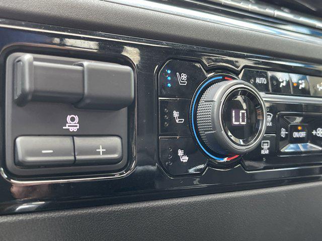 Photo of 2023 Black Chevrolet Silverado 1500
