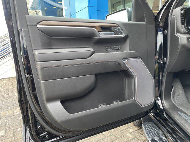 Photo of 2023 Black Chevrolet Silverado 1500