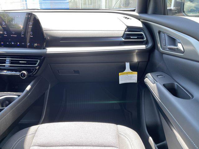 Photo of 2024 Radiant Red Tintcoat Chevrolet Traverse