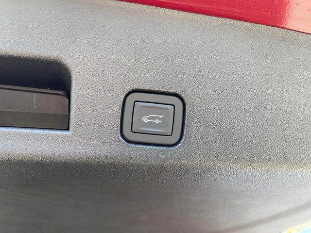 Photo of 2024 Radiant Red Tintcoat Chevrolet Traverse