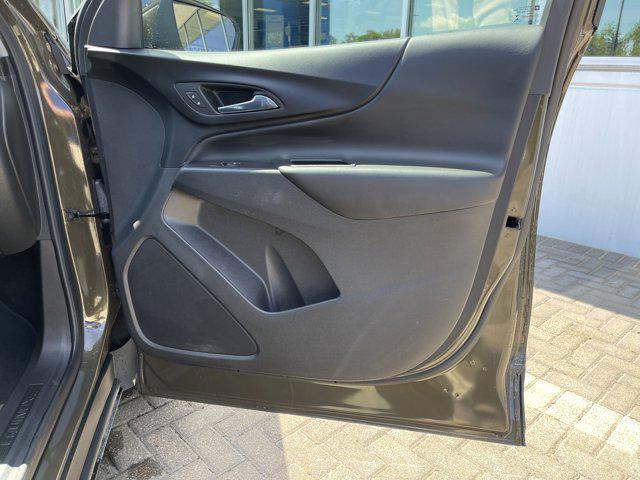 Photo of 2023 Harvest Bronze Metallic Chevrolet Equinox