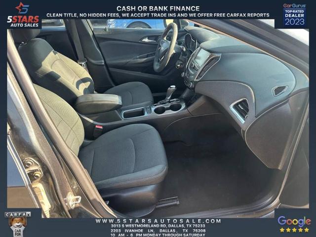Photo of 2017 Gray Chevrolet Cruze