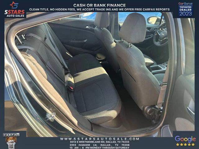 Photo of 2017 Gray Chevrolet Cruze