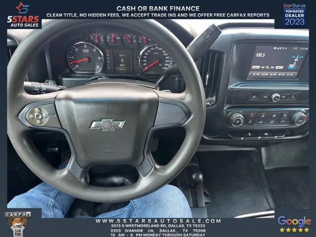 Photo of 2017 White Chevrolet Silverado 2500