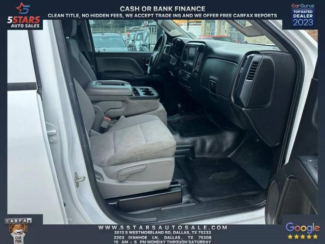 Photo of 2017 White Chevrolet Silverado 2500