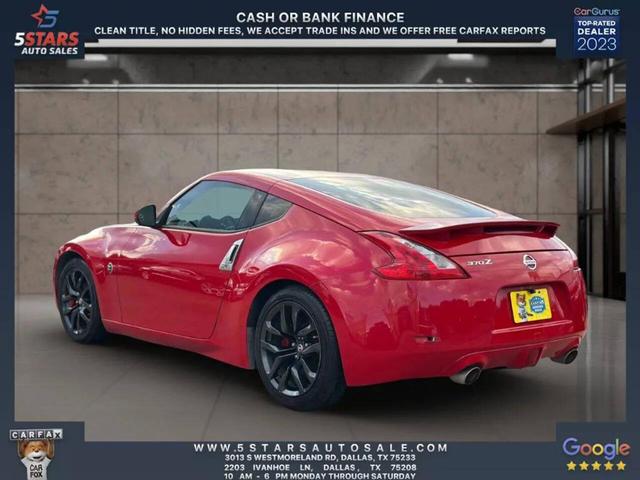 Photo of 2015 Solid Red Nissan 370Z