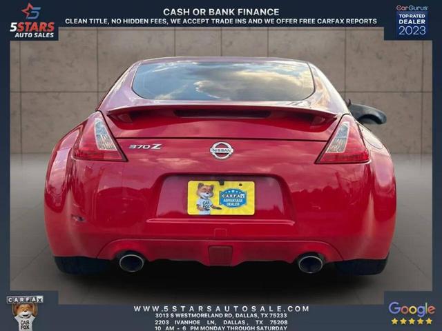 Photo of 2015 Solid Red Nissan 370Z