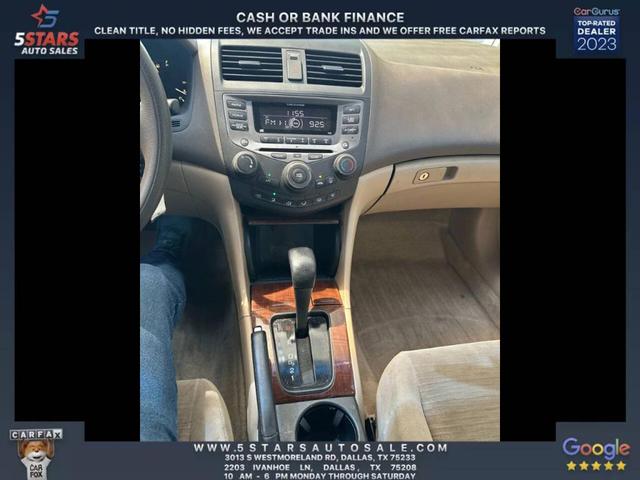 Photo of 2006 White Honda Accord