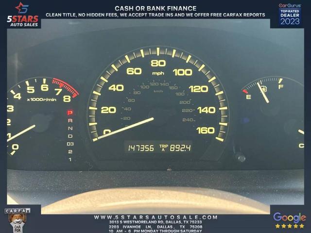 Photo of 2006 White Honda Accord