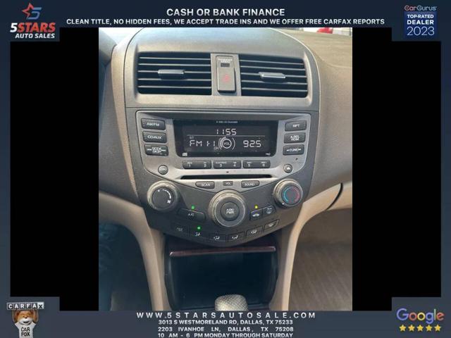 Photo of 2006 White Honda Accord