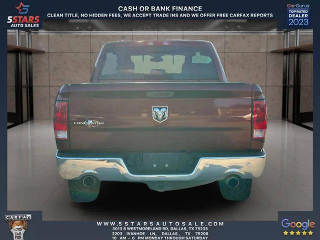 Photo of 2016 Burgundy RAM 1500