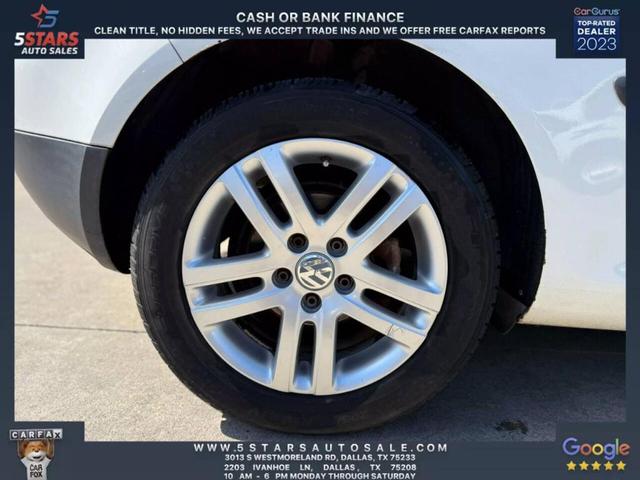 Photo of 2007 White Volkswagen Rabbit
