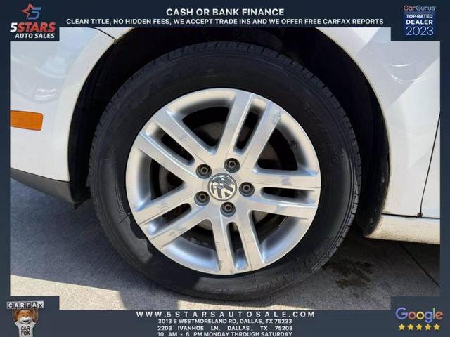 Photo of 2007 White Volkswagen Rabbit