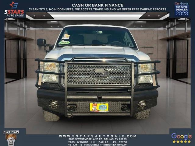 Photo of 2015 White Ford F-250