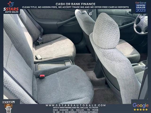 Photo of 2000 Gray Honda Civic