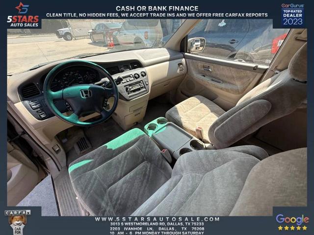 Photo of 2002 Gold Honda Odyssey