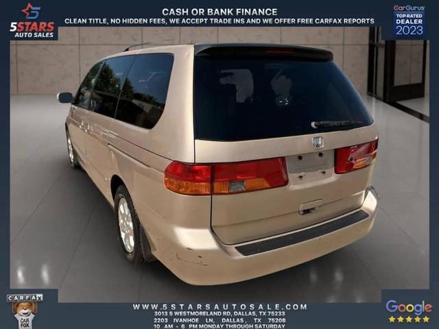 Photo of 2002 Gold Honda Odyssey