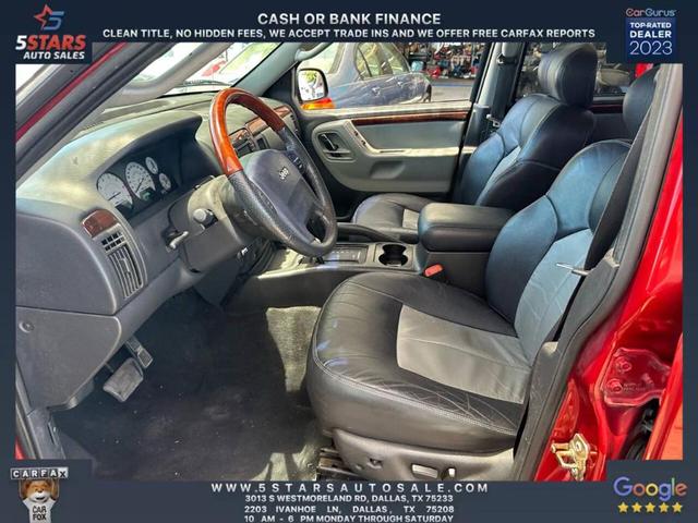 Photo of 2004 Red Jeep Grand Cherokee