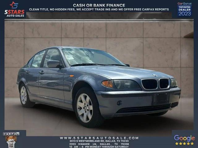 Photo of 2004 Blue BMW 325