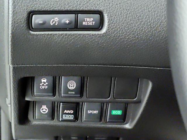 Photo of 2021 Silver Nissan Rogue Sport