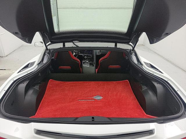 Photo of 2017 White Chevrolet Corvette
