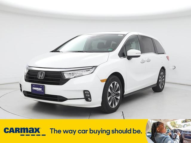 Photo of 2022 White Honda Odyssey