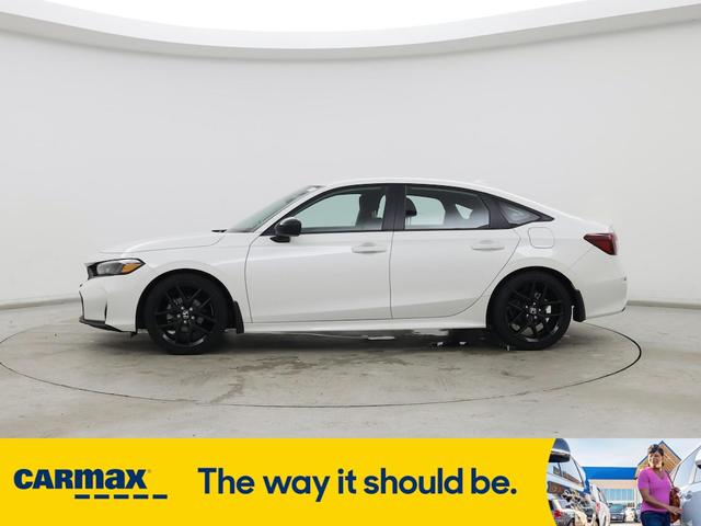 Photo of 2025 White Honda Civic