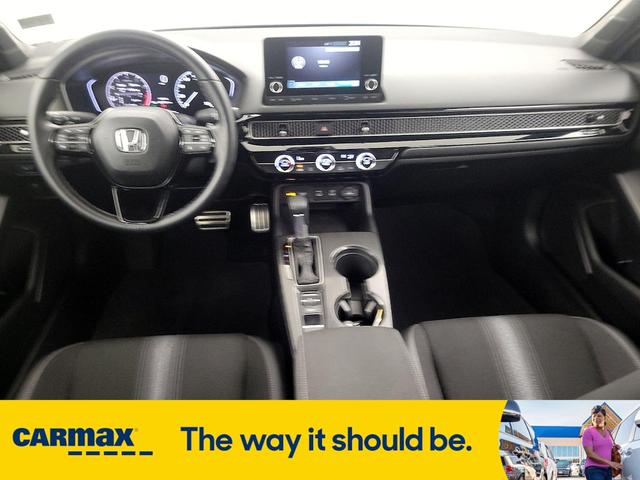 Photo of 2025 White Honda Civic