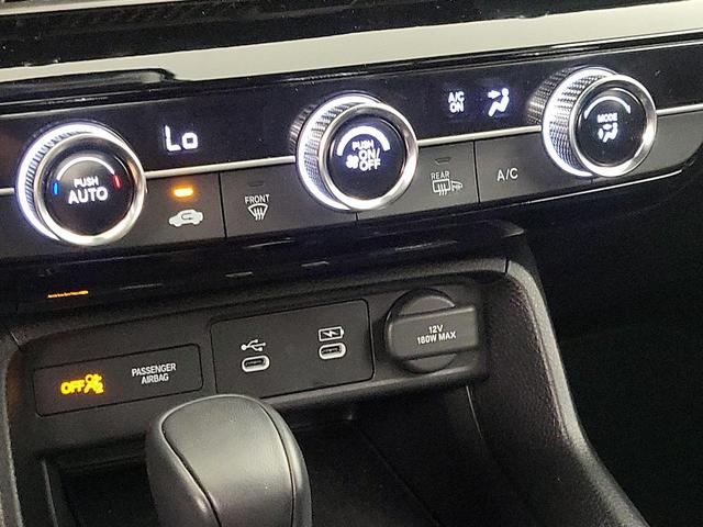 Photo of 2025 White Honda Civic