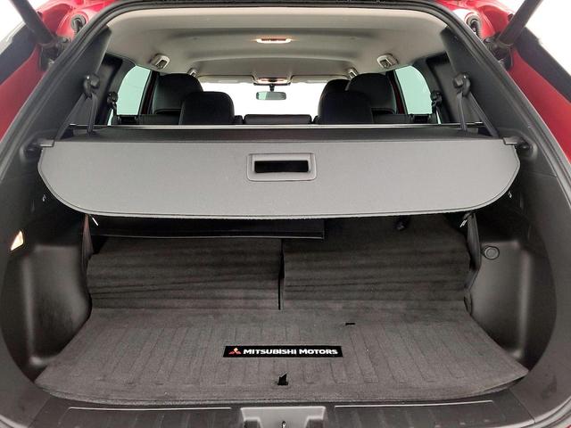 Photo of 2022 Red Mitsubishi Outlander