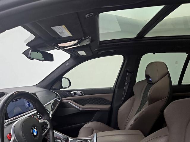 Photo of 2022 Blue BMW X5