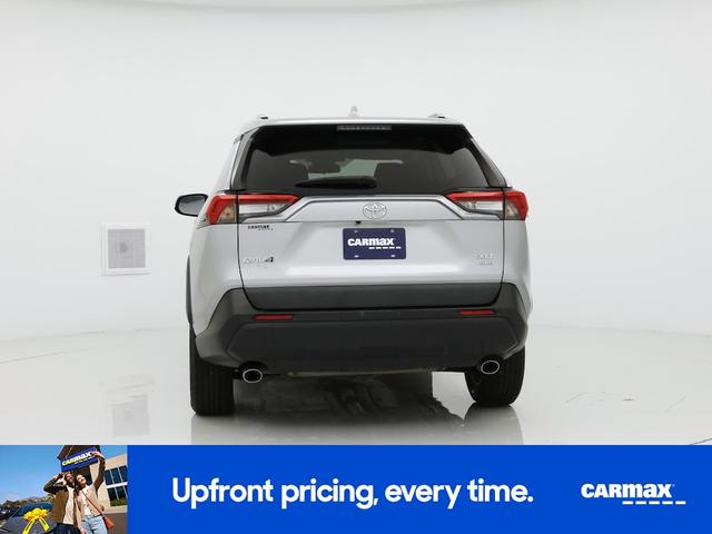 Photo of 2021 Silver Toyota RAV4
