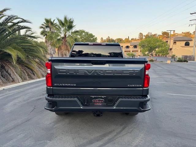 Photo of 2021 Shadow Gray Metallic Chevrolet Silverado 1500